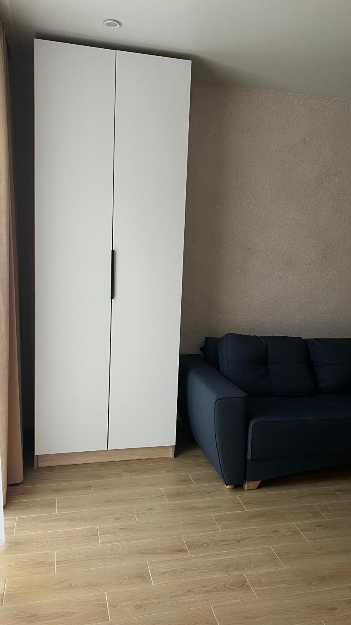 жк «сонячний квартал» Apartment *