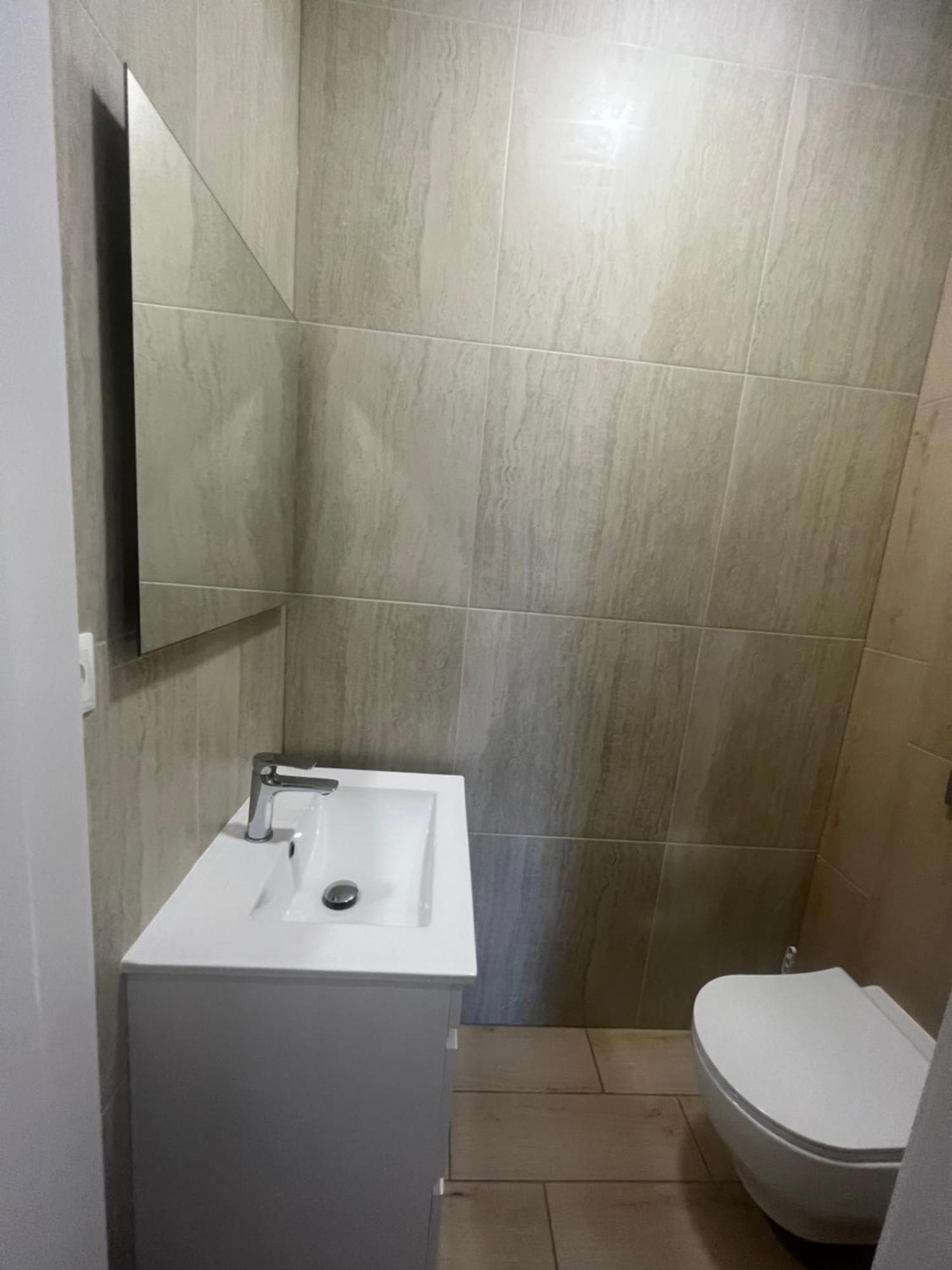 Apartment жк «сонячний квартал»